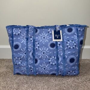 Roller Rabbit × Target NWT 💙🩵 Star Medallion Fringe Canvas Tote Bag
Blue